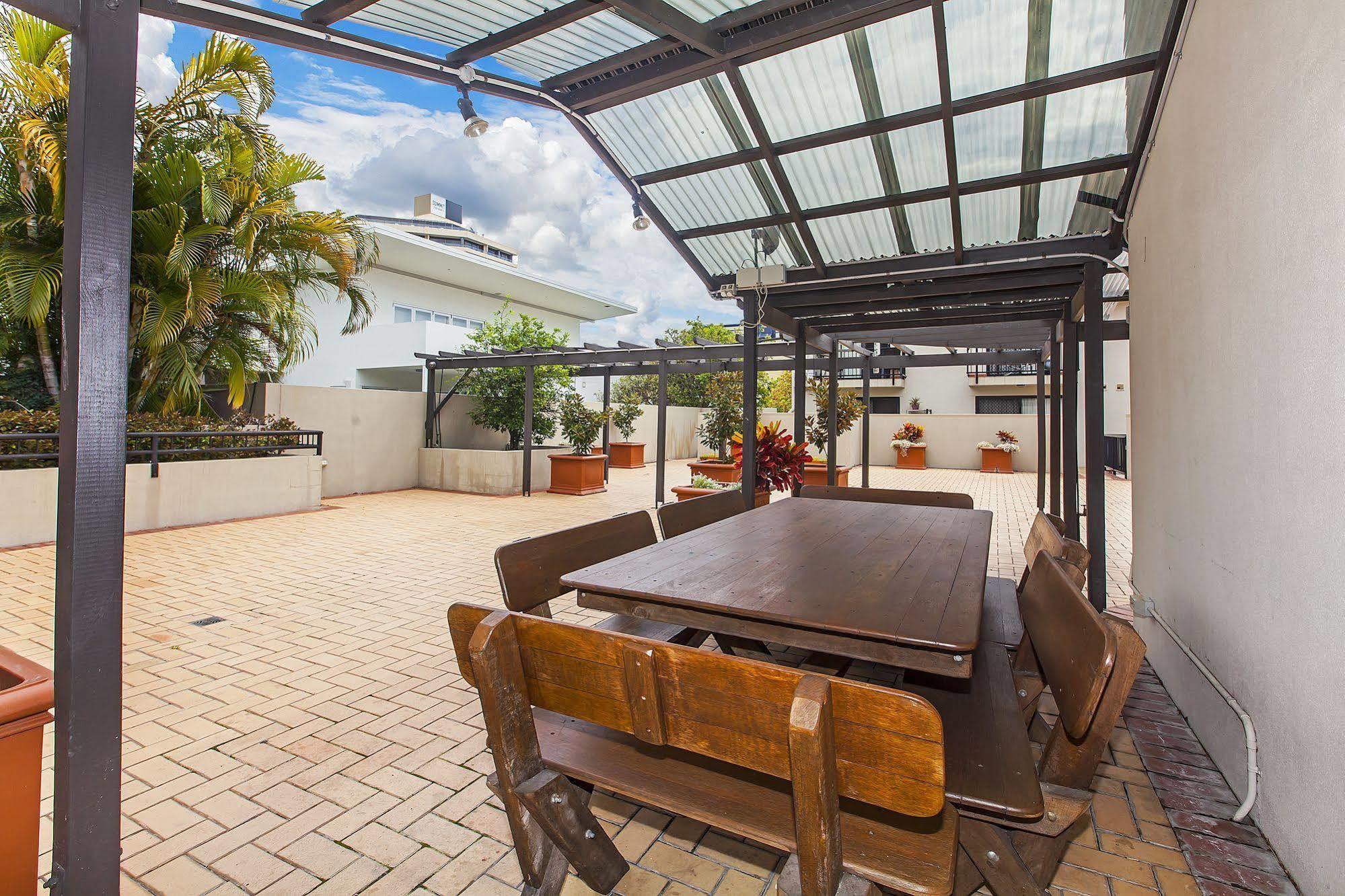 Spring Hill Central Apartments Brisbane Bagian luar foto